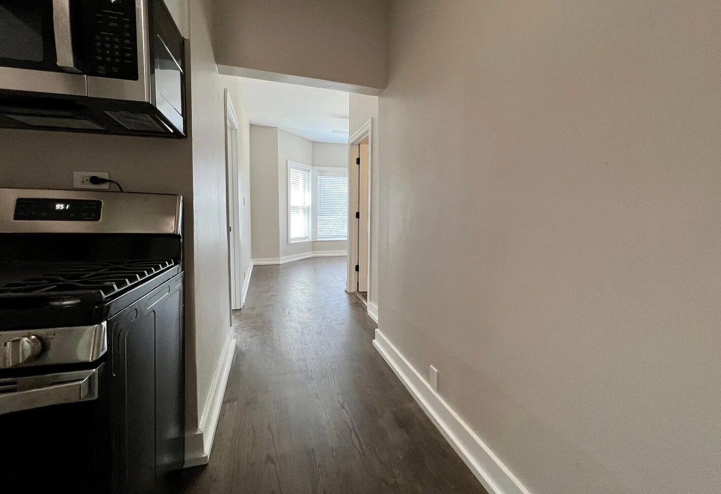 Building Photo - 2309 N Milwaukee Ave