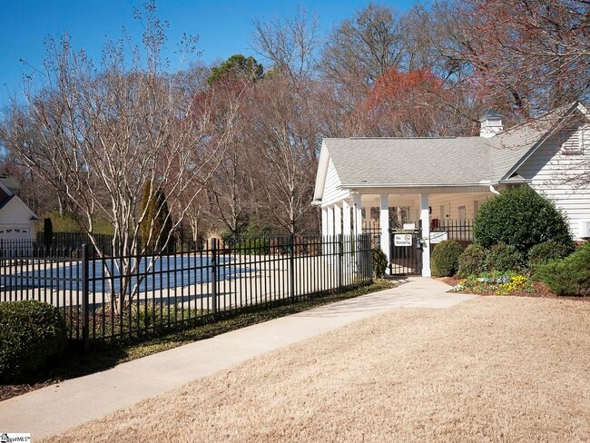 Building Photo - 100 Wyndham Ct