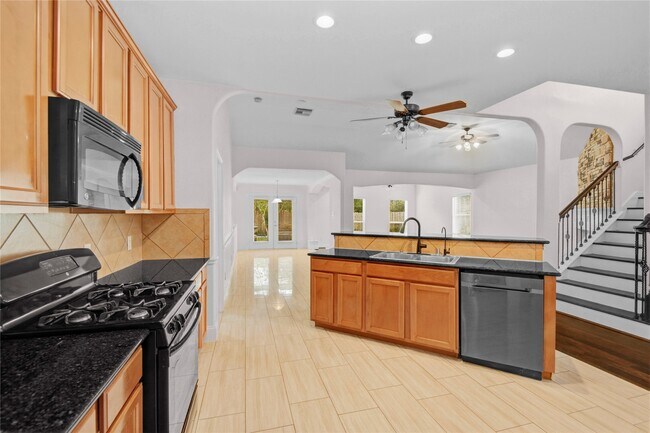 Building Photo - 1403 Lochstone Dr