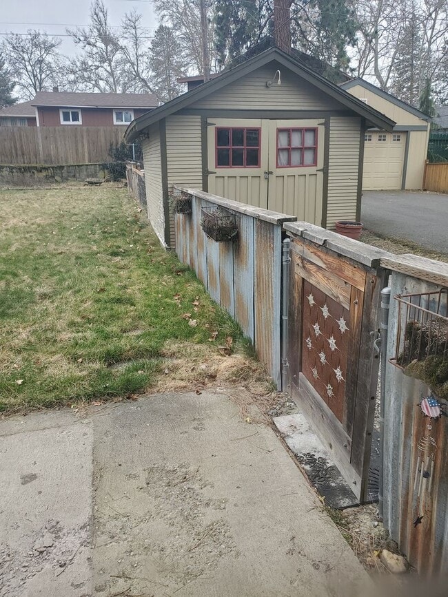 Building Photo - 4BR/2BA Audubon/Downriver Area Home