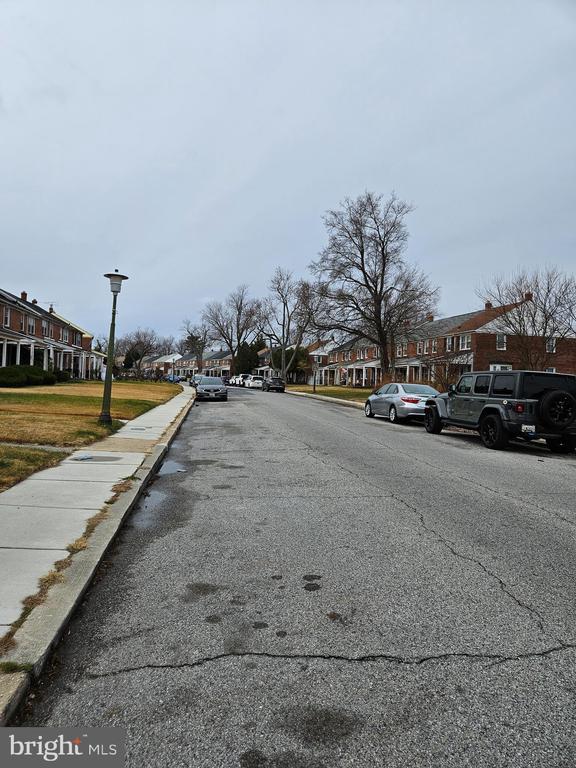 Building Photo - 1285 Cedarcroft Rd