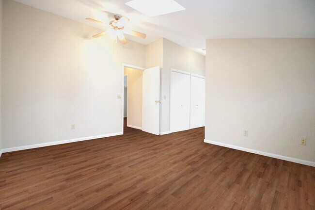 Building Photo - 6910 Brint Rd