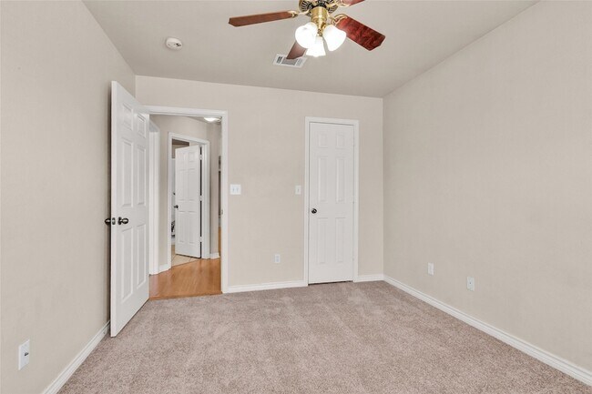 Building Photo - 109 Bolero Way