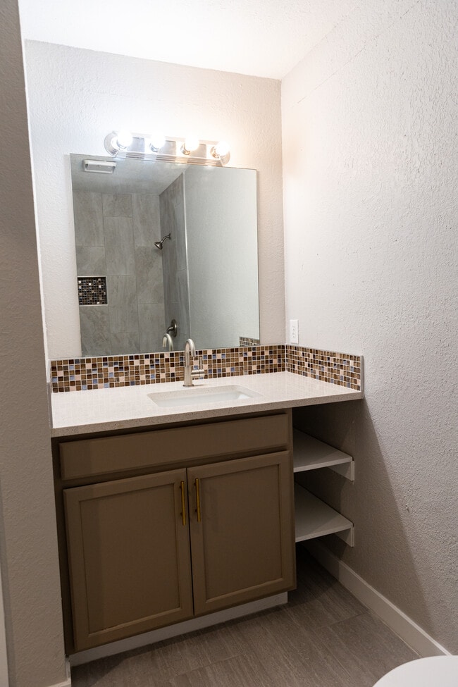 Building Photo - 101 NW K St