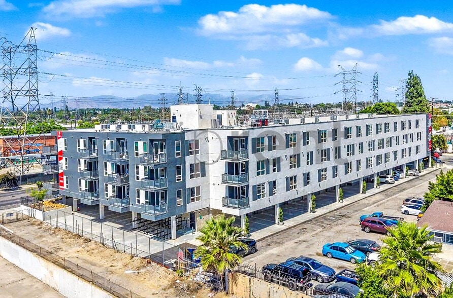 Building Photo - Unit 311