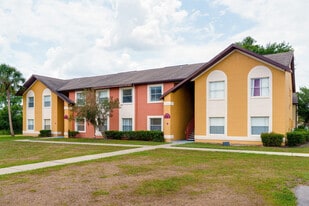 Building Photo - Fox Hollow