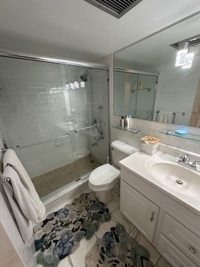 Building Photo - The Dorchester