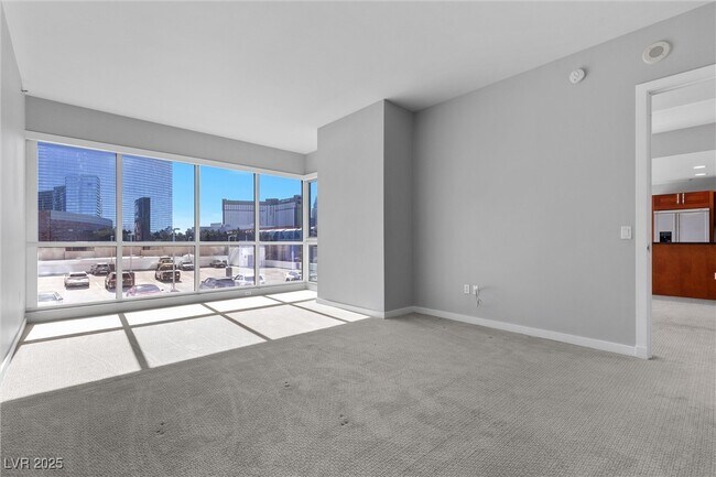 Building Photo - 4525 Dean Martin Dr