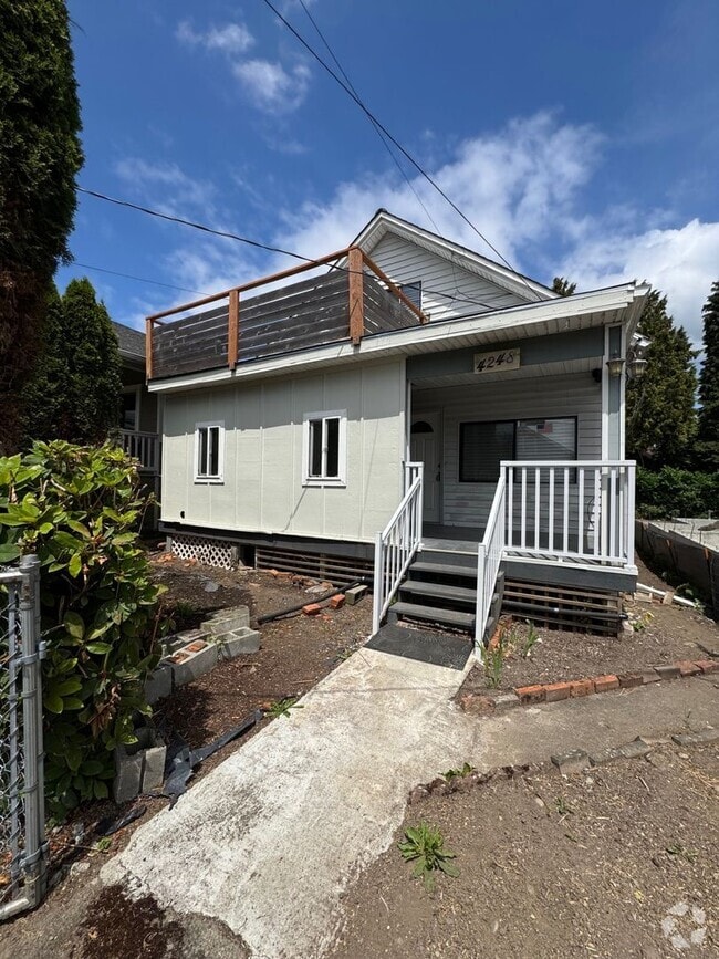 Building Photo - Cozy 4 bed 2 bath home in South Seattle
