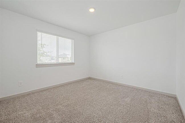 Building Photo - 29518 Paytons Park Ct