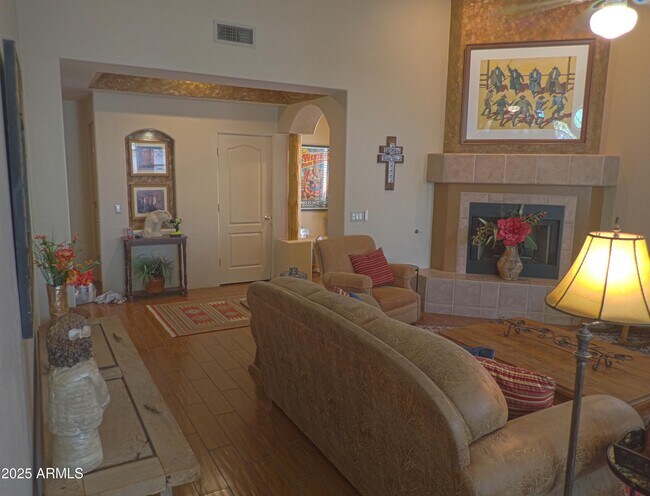 Building Photo - 38065 N Cave Creek Rd