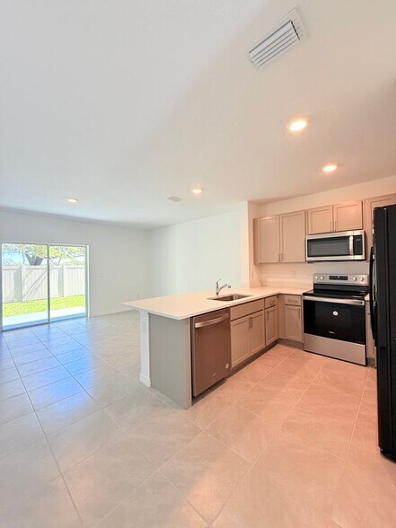Building Photo - 4481 Rachel Fls Dr