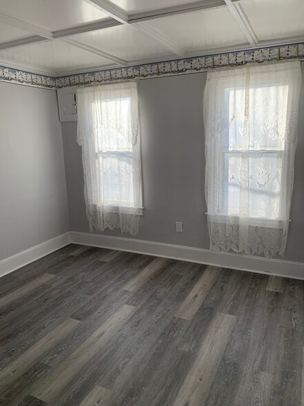Building Photo - 403 W Mahanoy St