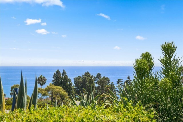 Building Photo - 30841 Driftwood Dr
