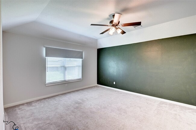 Building Photo - 31702 Casa Linda Dr