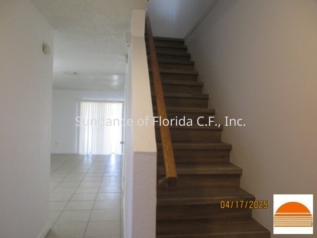 Building Photo - Osceola County   Close to bus line