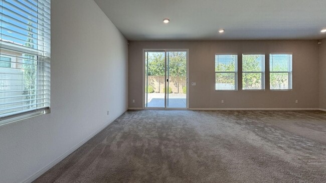 Building Photo - 11074 Avalon Way
