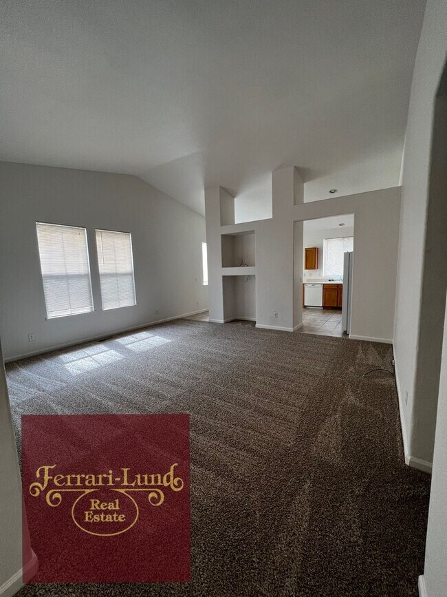 Building Photo - ?? Home in the Vistas in East Sparks- Kay DeAlba Property!! ??