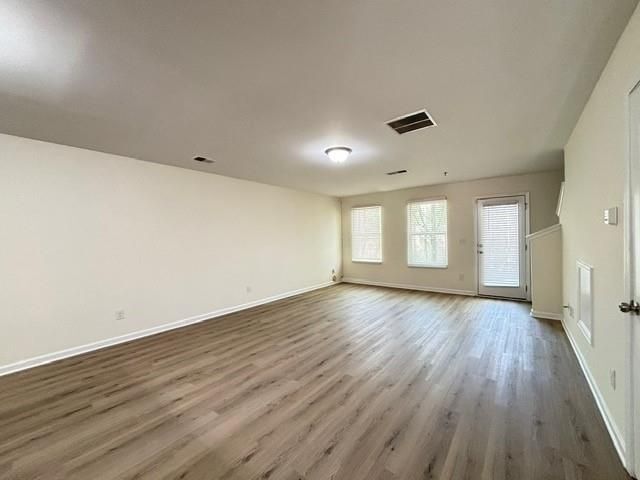 Building Photo - 2144 Belmont Cir NE