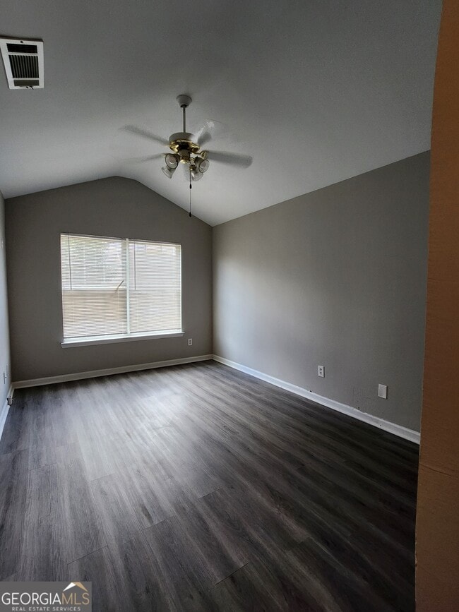 Building Photo - 285 Brookview Dr