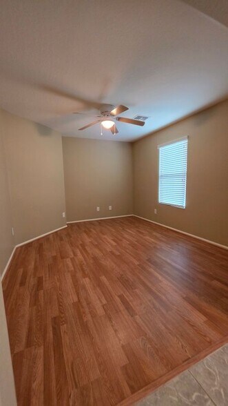 Building Photo - 40458 W Hayden Dr