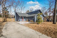 Building Photo - 315 Whipple Tree Ln