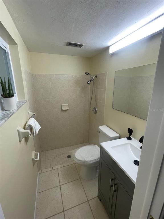 Building Photo - 3704 Haven Dr