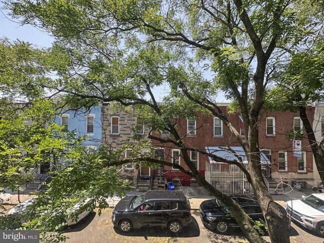 Building Photo - 2023 N Gratz St