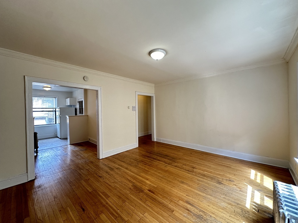 Building Photo - 2338 N Spaulding Ave