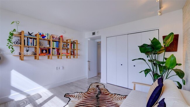 Building Photo - 177 Ocean Ln Dr