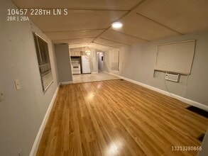 Building Photo - 10457 S 228th Ln