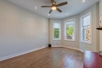 Building Photo - 2729 S Harding Ave