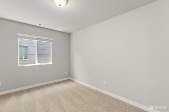 Building Photo - 3318 103rd Dr NE