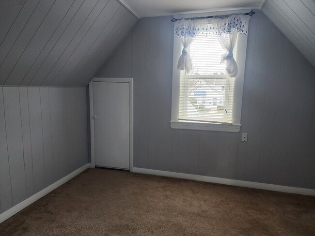 Building Photo - 100 Wyman St