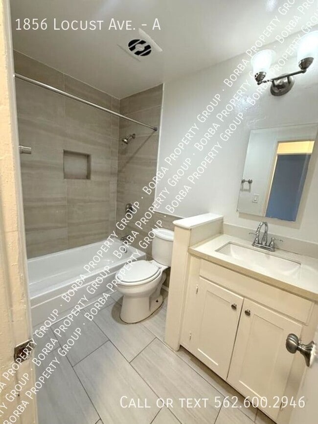 Building Photo - 1856 Locust Ave