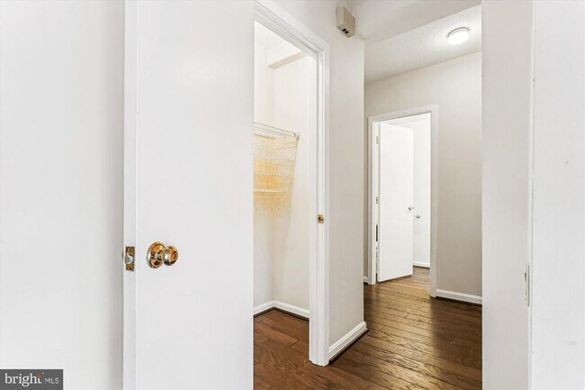 Building Photo - 1200 23rd St NW