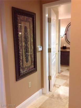 Building Photo - 30 Strada Di Villaggio