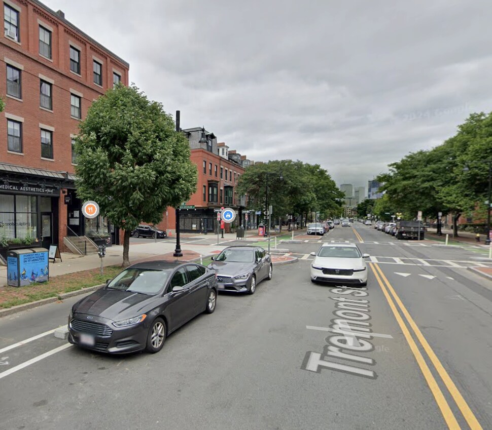 Building Photo - 1017 Tremont St