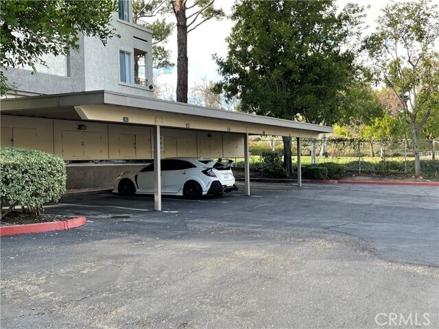 Building Photo - 1965 Las Colinas Cir