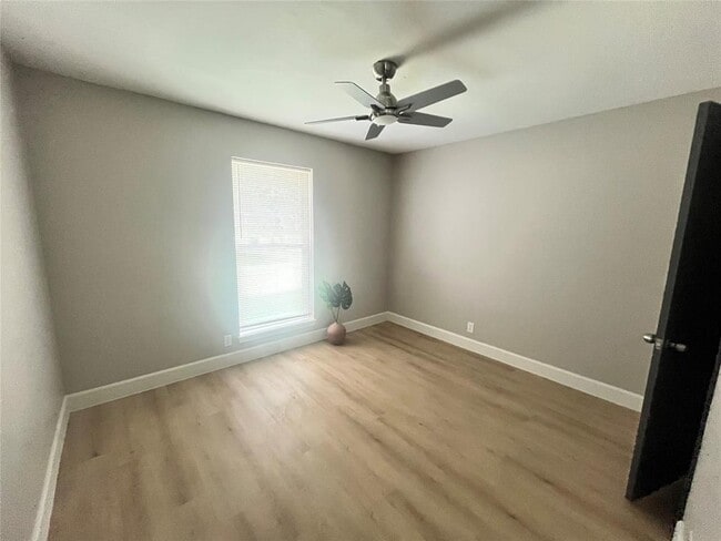 Building Photo - 1502 Chilton Ln