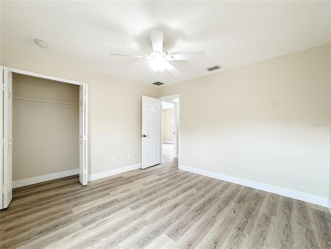 Building Photo - 14746 Clarkson Dr