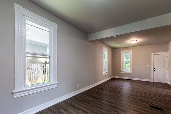 Building Photo - Remodeled 2-Bedroom Bungalow with Detached Garage & Large Backyard