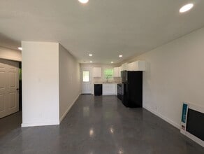 Building Photo - Updated Townhome Available Soon