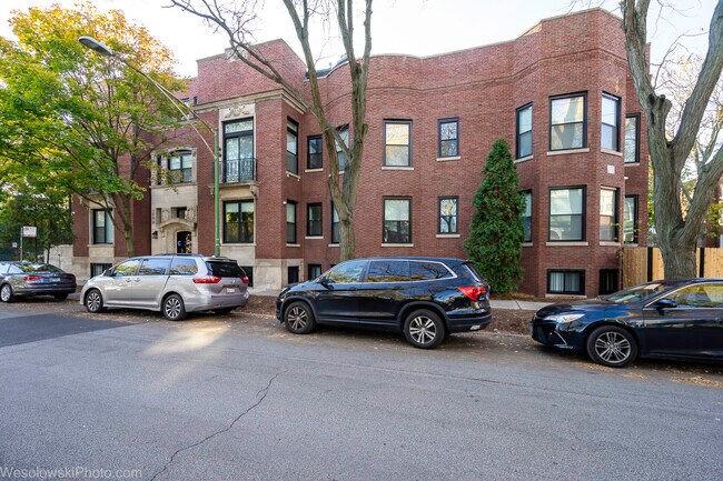 Building Photo - 5000 S Woodlawn Ave