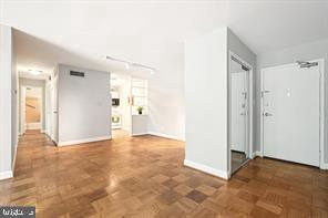 Building Photo - 4977 Battery Ln