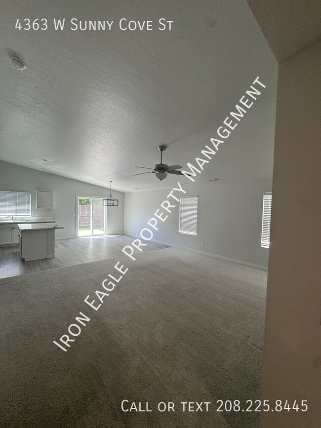 Building Photo - 4363 W Sunny Cove St
