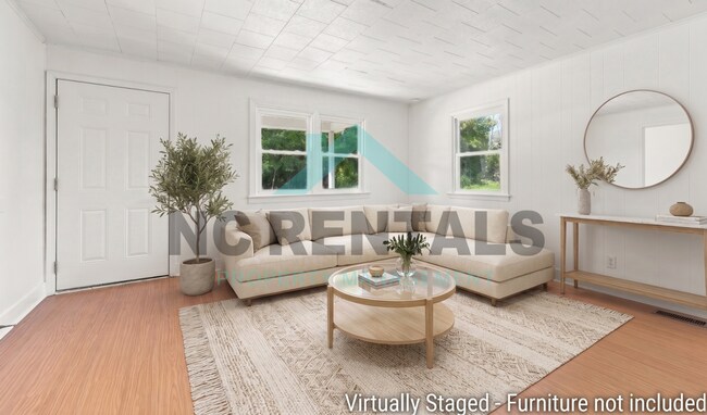 Building Photo - 3512 Clymer St