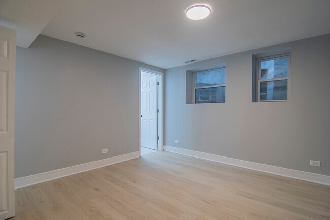 Building Photo - 4618 S Evans Ave