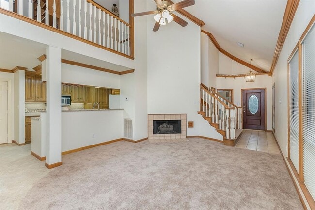 Building Photo - 18242 Vinland Dr
