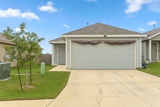 Building Photo - 3569 Millbrook Wy